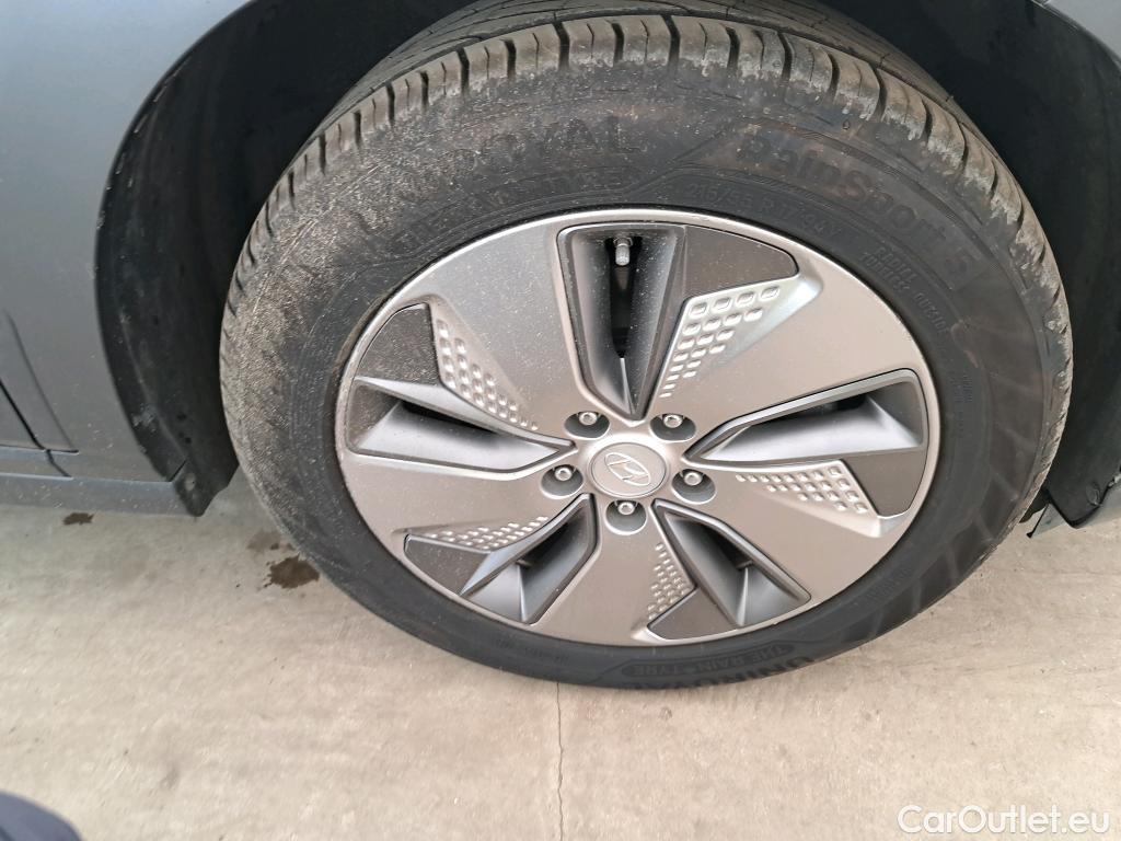  Hyundai  Konna HYUNDAI Kona / 2017 / 5P / SUV ELECTRIQUE 39 kWh 136 ch Creative #6