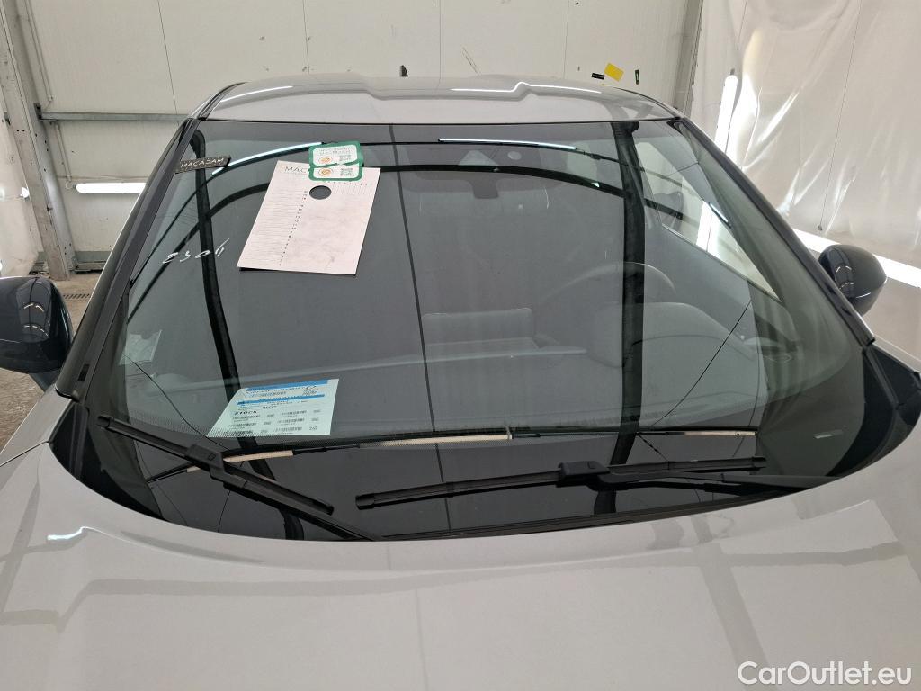  Nissan  Juke NISSAN  / 2019 / 5P / Crossover DIG-T 114 DCT Business+ #1