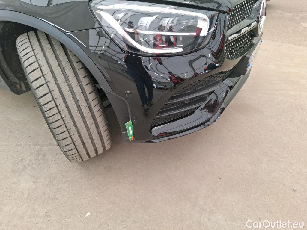  Mercedes  G-Klasee MERCEDES-BENZ GLC / 2019 / 5P / SUV GLC 200 d AMG Line #24