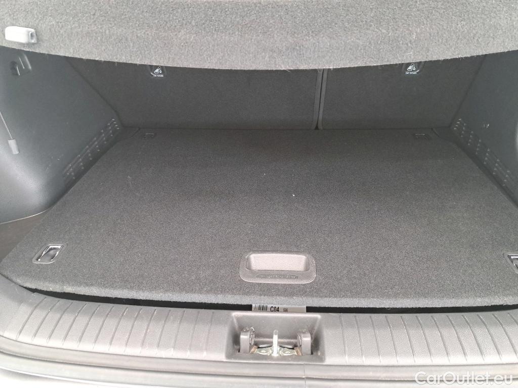  Hyundai  Konna HYUNDAI Kona / 2017 / 5P / SUV ELECTRIQUE 39 kWh 136 ch Creative #4