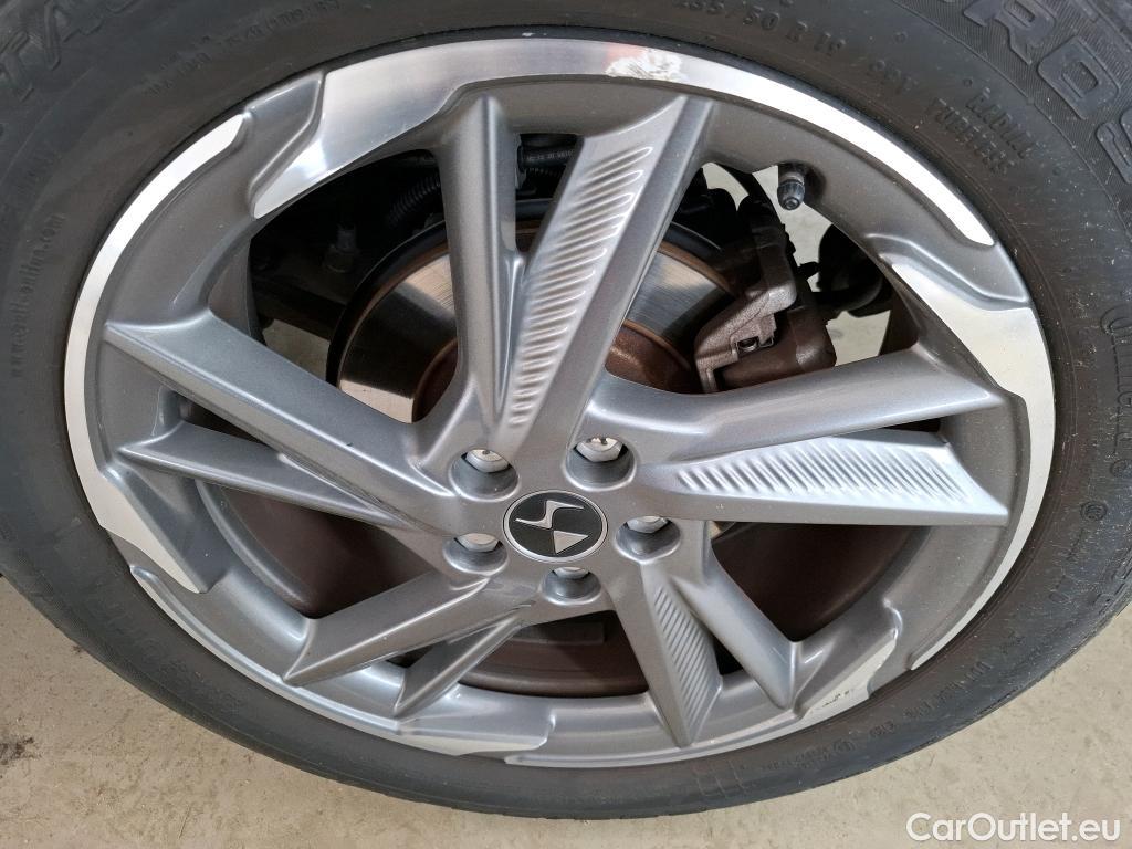  DS  DS7 7 Crossback E-Tense 4x2 Business 1.6 225CV BVA8 E6d #13