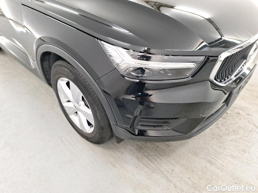  Volvo  XC 40 1.5 T2 MOMENTUM CORE Cruise control Audio system with touch screen #1