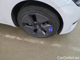  Tesla  Model 3  Standard RWD Plus 225kW/306pk  4D/P Auto-1 #34