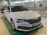  Skoda  Superb iV 218 Plug-In Style Business Adventure Drag Värmare 