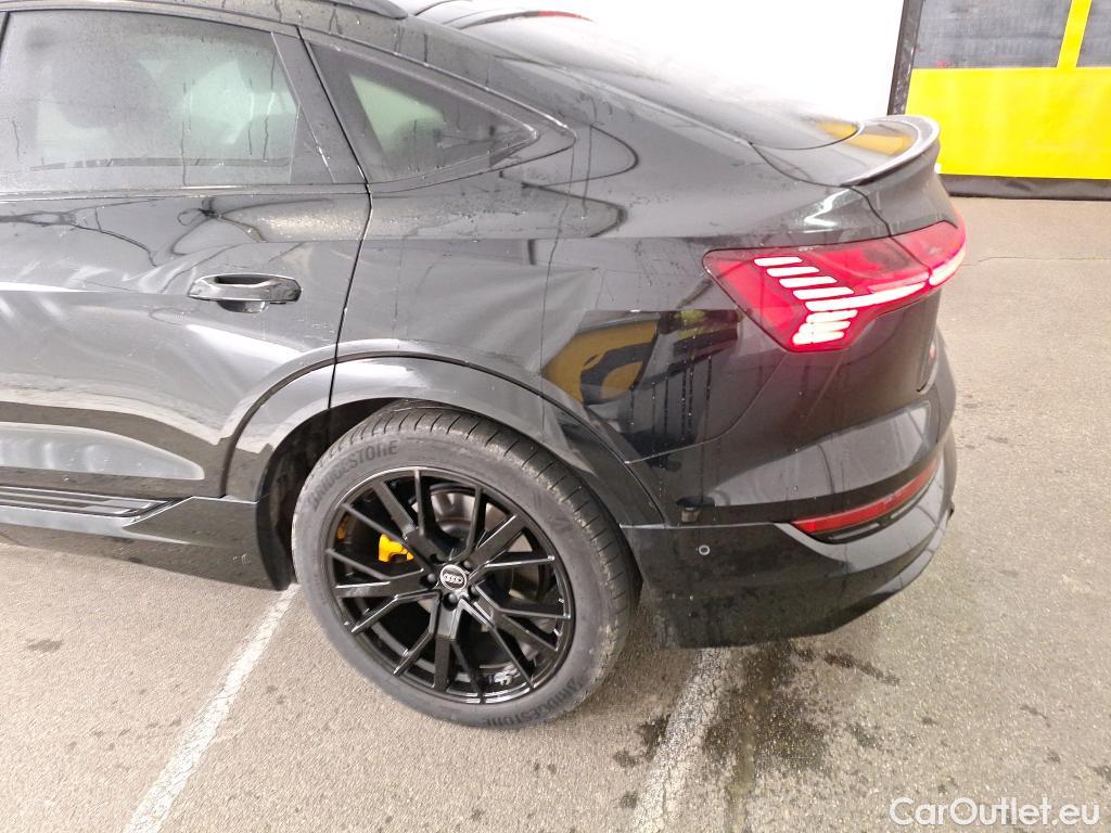  Audi  E-TRON AUDI  Sportback / 2019 / 5P / SUV 55 Quattro S Line #1