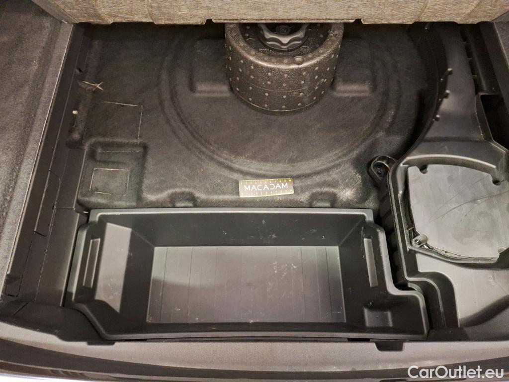  Audi  E-TRON AUDI  Sportback / 2019 / 5P / SUV 55 Quattro S Line #9