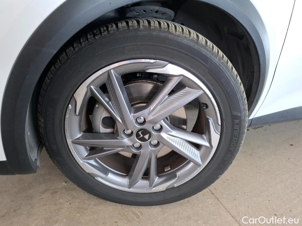  DS  DS7 7 Crossback E-Tense 4x2 Business 1.6 225CV BVA8 E6d #12