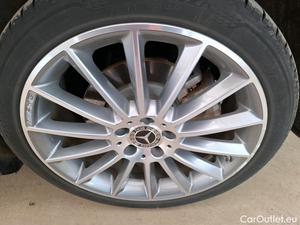  Mercedes  A-Klasse MERCEDES-BENZ Classe A Compact / 2018 / 5P / Berline A 250 e AMG Line 8G-DCT #15