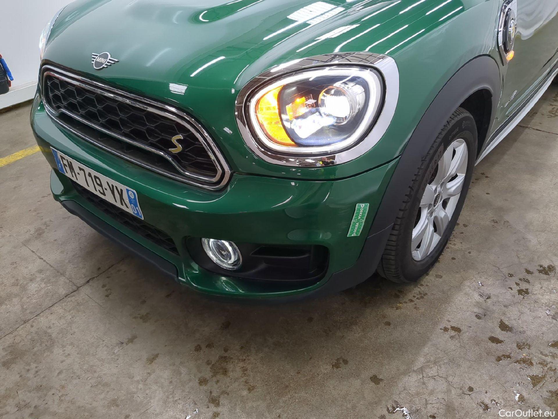  Mini  Countryman MINI  / 2016 / 5P / Crossover Cooper SE ALL4 Busi Design 136+88ch BVA6 #19