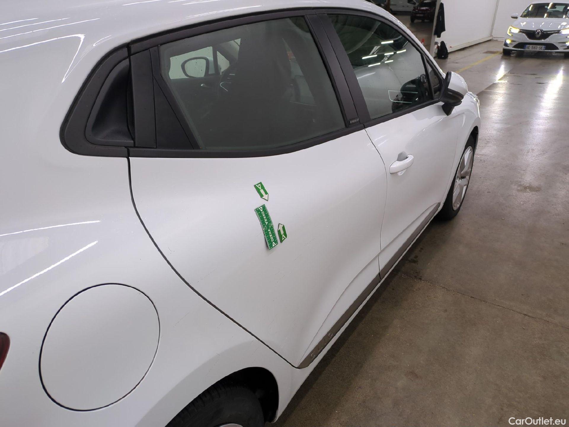  Renault  Clio  V Business 1.6 E-TECH Hybrid 140CV BVA6 E6d #16