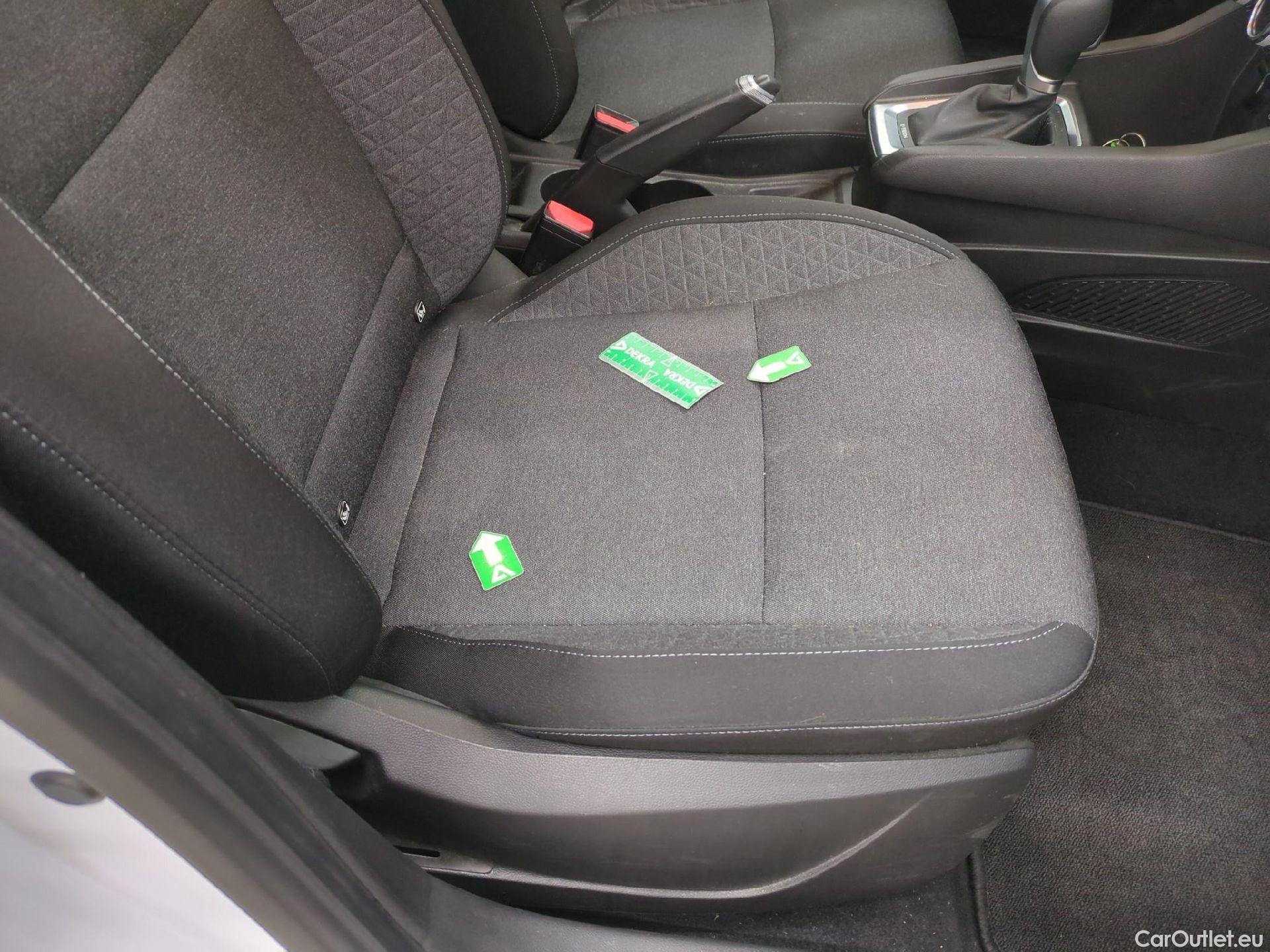  Renault  Clio  V Business 1.6 E-TECH Hybrid 140CV BVA6 E6d #20
