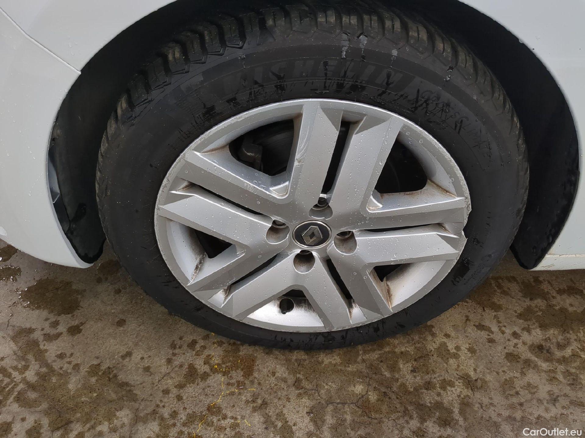  Renault  Clio  V Business 1.6 E-TECH Hybrid 140CV BVA6 E6d #9