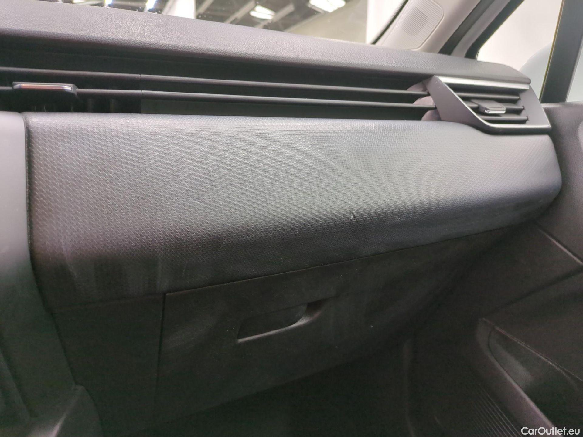  Renault  Clio  V Business 1.6 E-TECH Hybrid 140CV BVA6 E6d #1