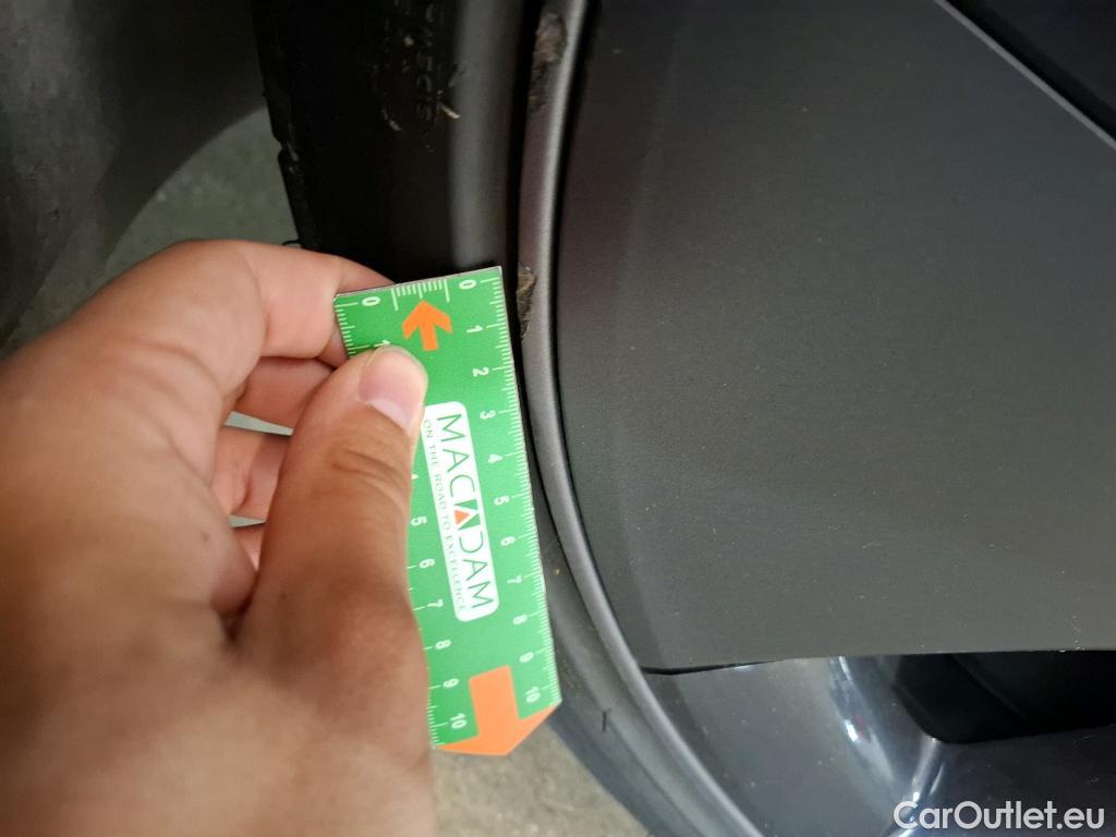  Tesla  Model 3 TESLA  / 2018 / 4P / Berline Propulsion #28