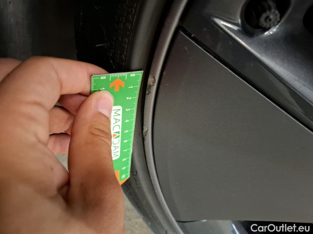  Tesla  Model 3 TESLA  / 2018 / 4P / Berline Propulsion #27