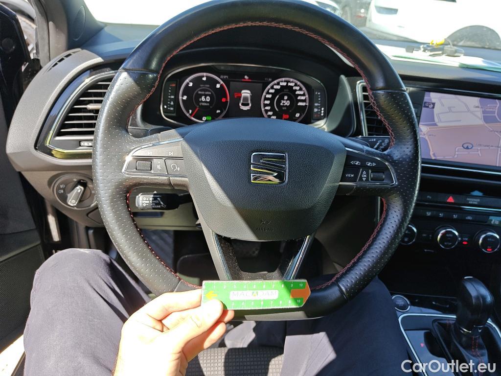  Seat  Leon SEAT León / 2016 / 5P / berlina con portón 2.0 TDI 110kW DSG-7 S&S FR Edition Plus #15