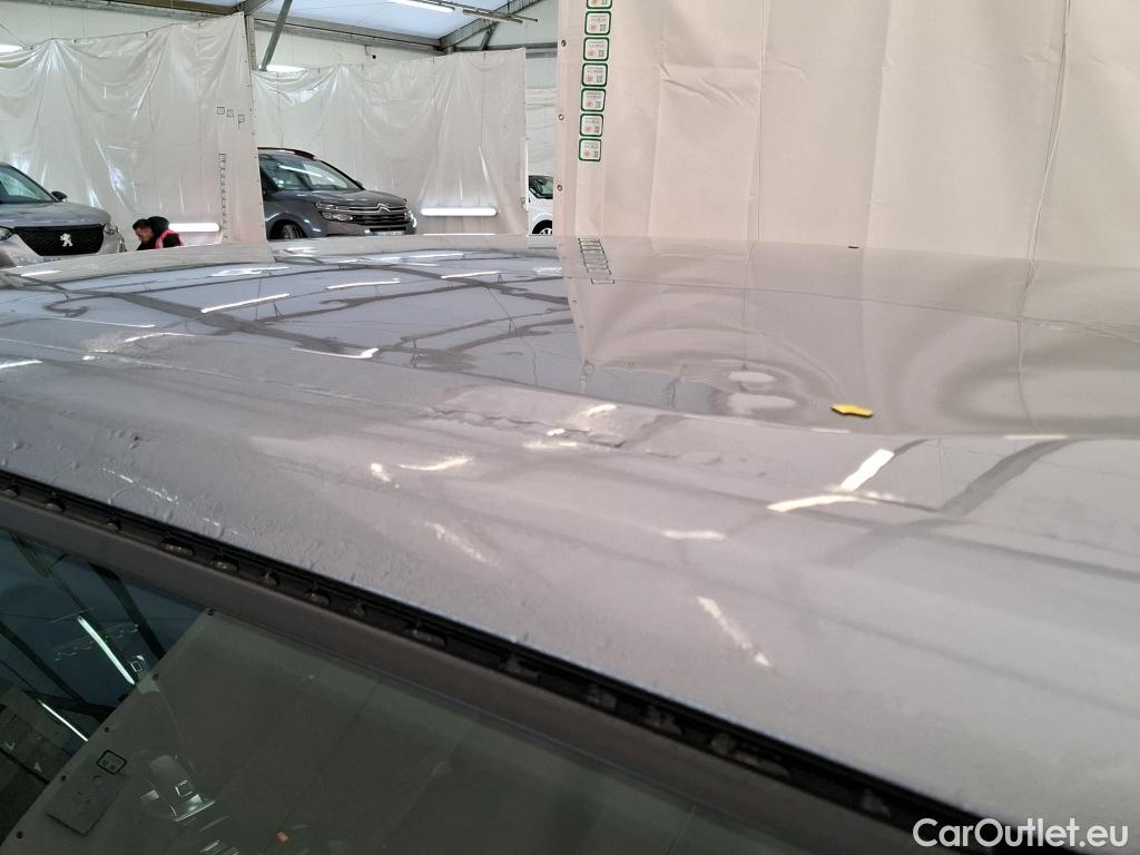  Peugeot  2008  Active Pack 1.2 PureTech 130CV BVA8 E6d #6