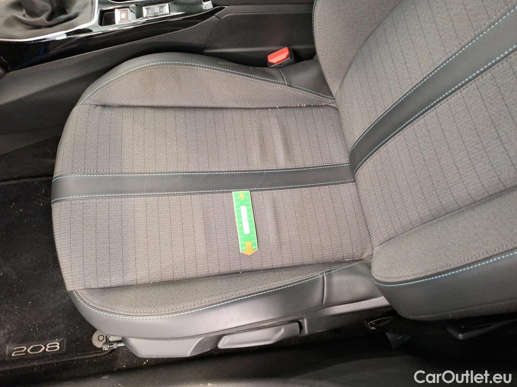  Peugeot  208  Allure Pack 1.2 PureTech 100CV BVM6 E6d #9