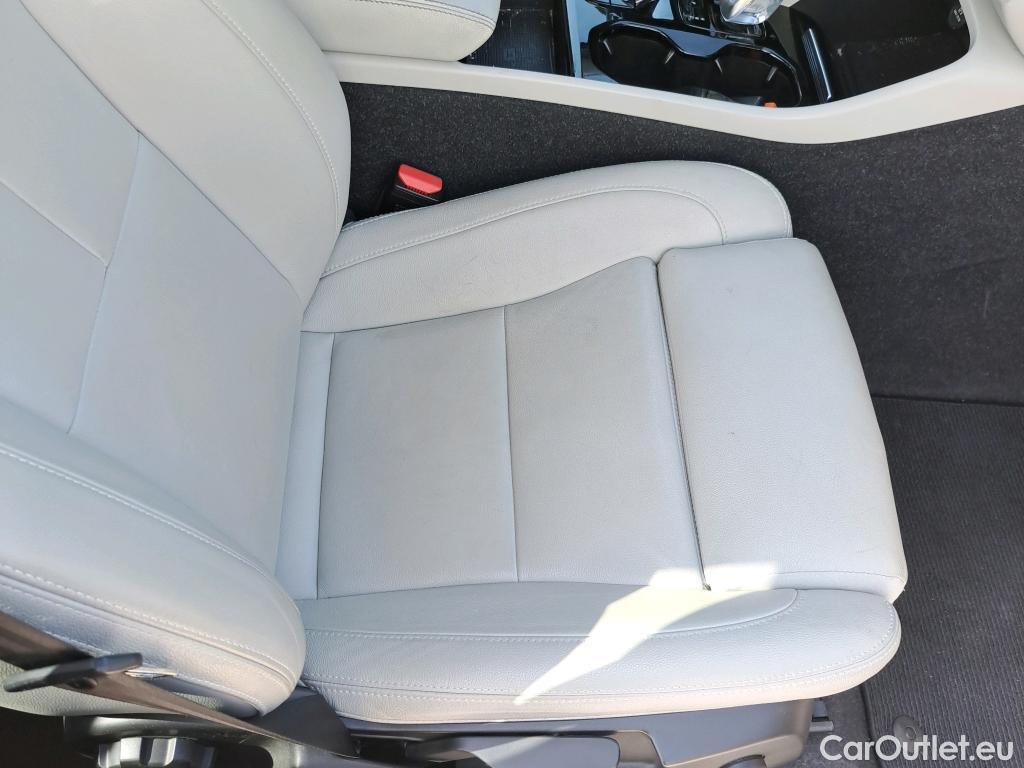  Volvo  XC 40 VOLVO XC40 / 2017 / 5P / todoterreno 1.5 T4 Twin Recharge Inscription Auto #55