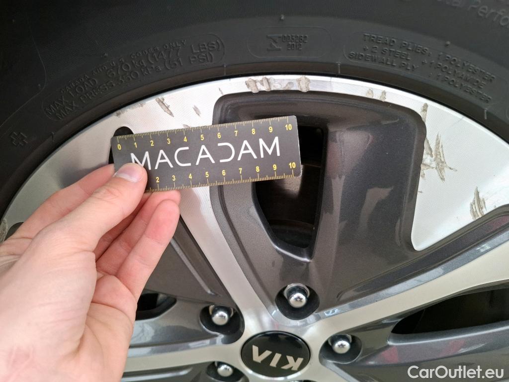  KIA  Niro  e- Premium 64kWh BVA #10