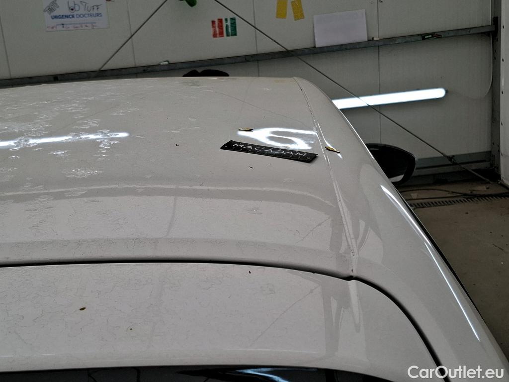  Peugeot  208  Premium 1.5 HDi 100CV BVM6 E6d #2