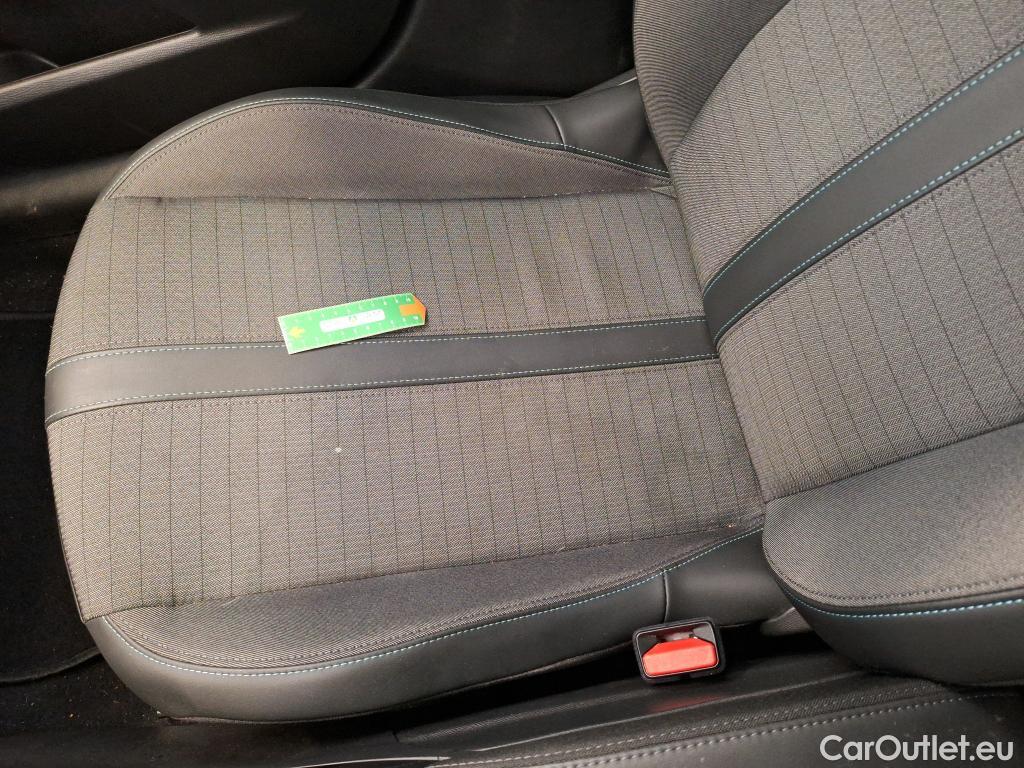  Peugeot  208  Allure Pack 1.2 PureTech 100CV BVM6 E6d #11