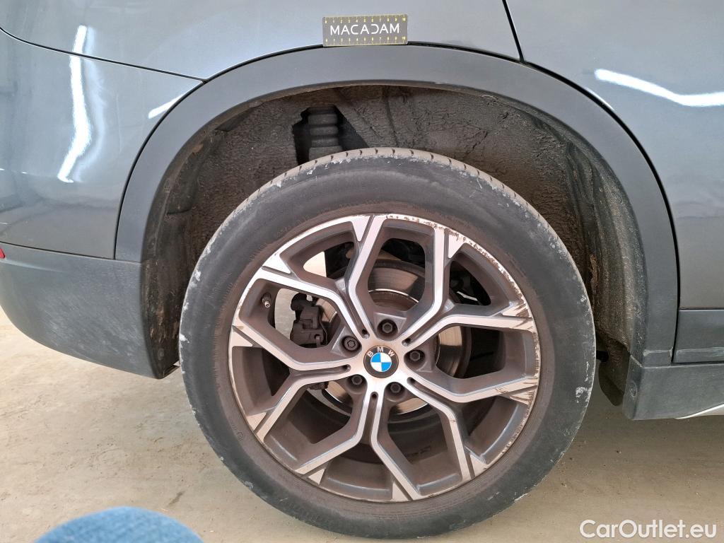  Bmw  X1 Série  sDrive 18 i xLine 1.5 140CV BVA7 E6dT #1
