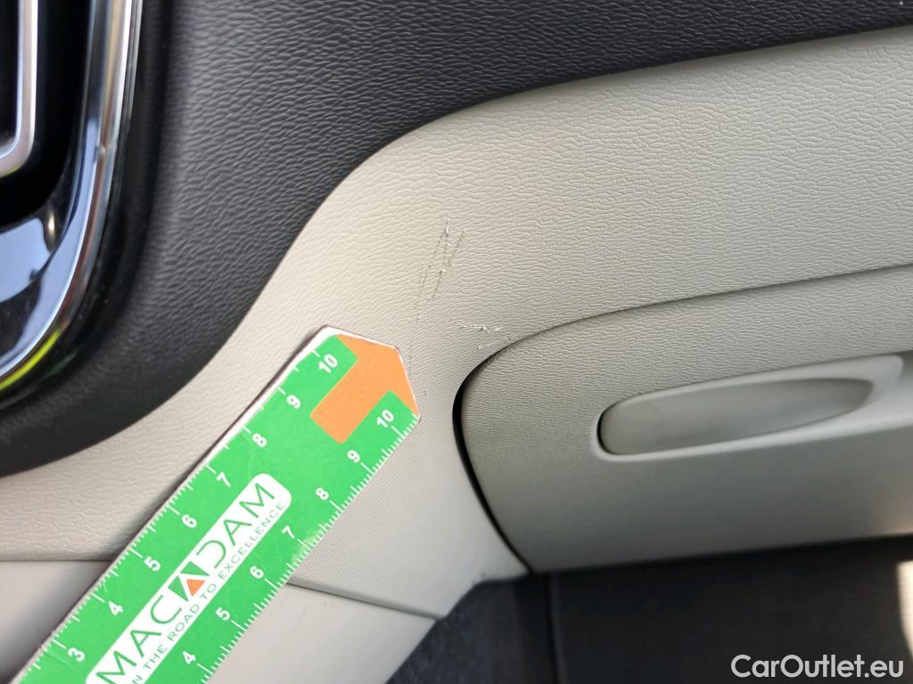  Volvo  XC 40 VOLVO XC40 / 2017 / 5P / todoterreno 1.5 T4 Twin Recharge Inscription Auto #30