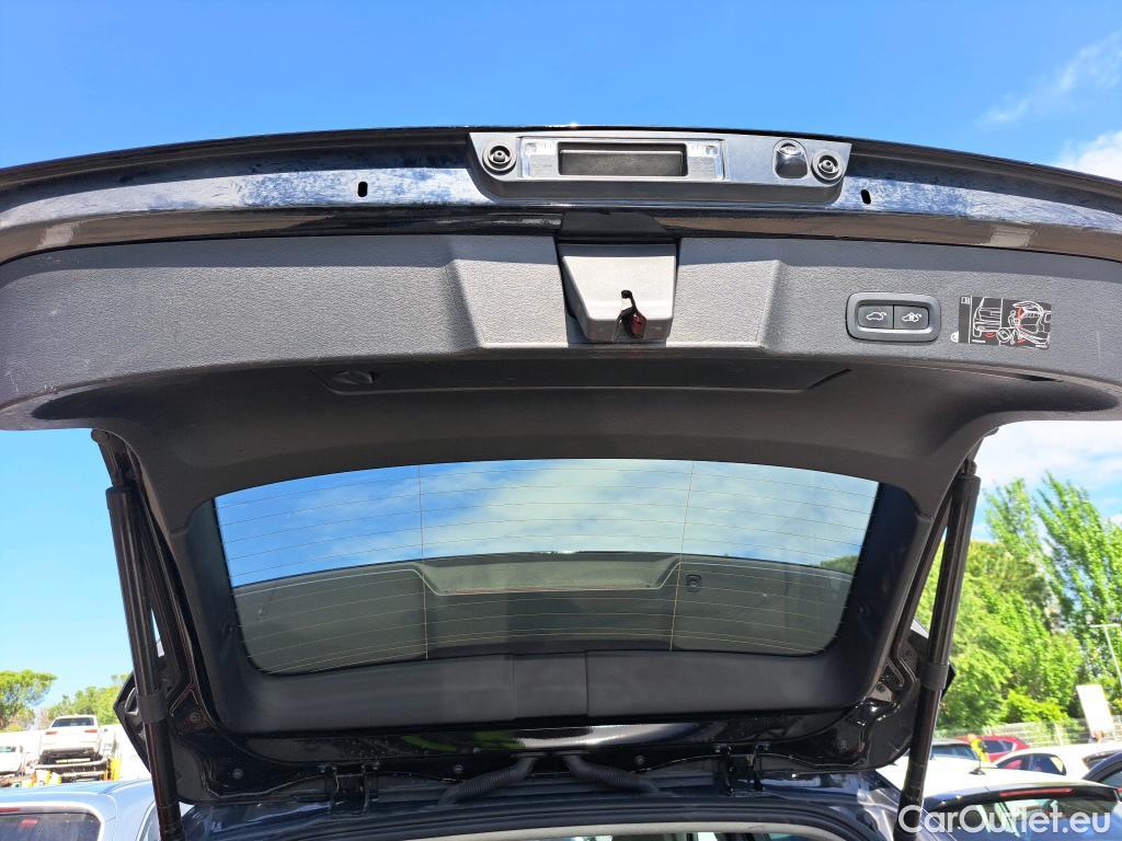  Volvo  XC 40 VOLVO XC40 / 2017 / 5P / todoterreno 1.5 T4 Twin Recharge Inscription Auto #9
