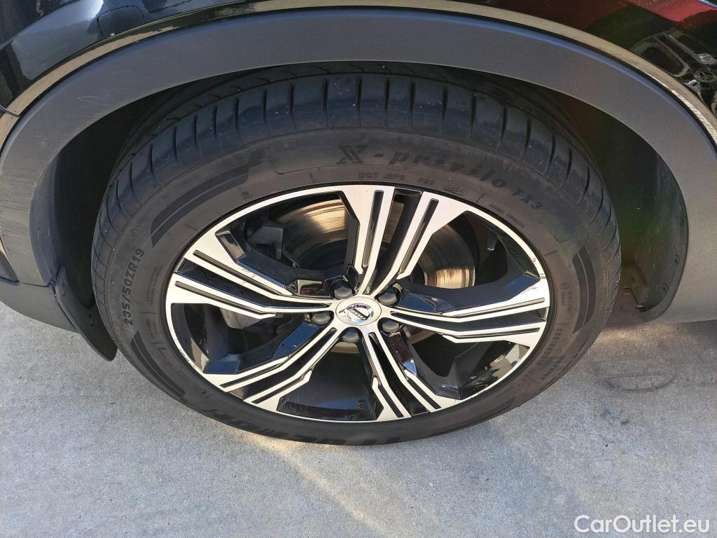  Volvo  XC 40 VOLVO XC40 / 2017 / 5P / todoterreno 1.5 T4 Twin Recharge Inscription Auto #18