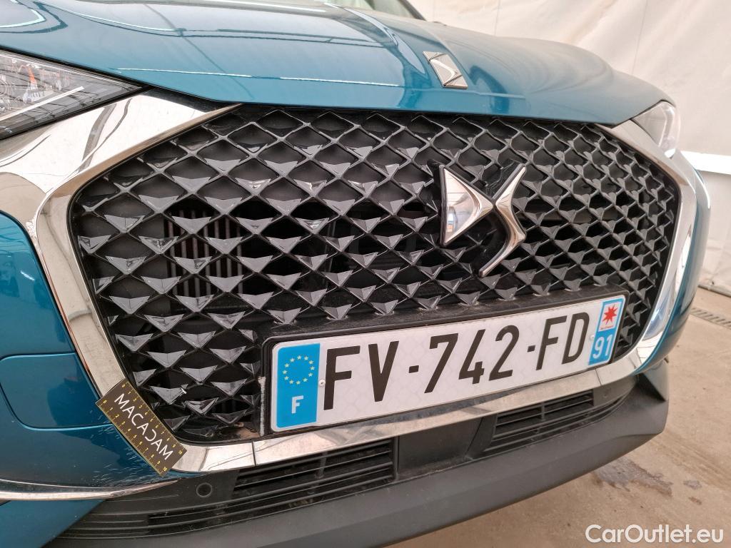  Citroen  DS3 3 Crossback So Chic 1.5 BlueHDi 130CV BVA8 E6dT #1