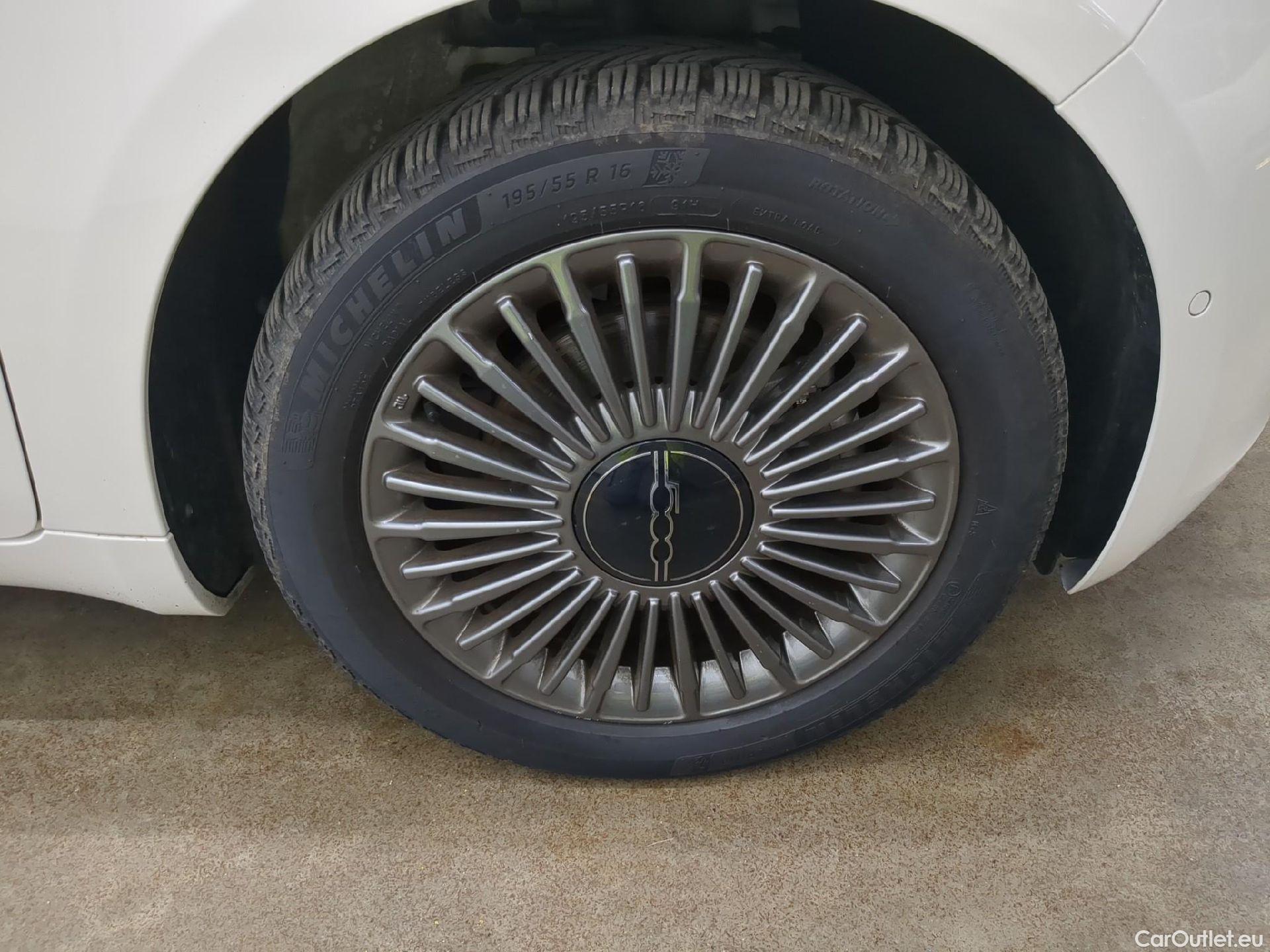  Fiat  500  e Lim. Icon 42kWh BVA #6