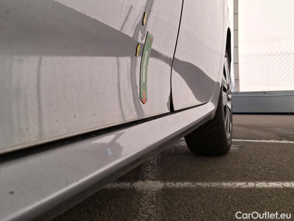  Peugeot  208  Active Business 1.5 HDi 100CV BVM6 E6d #24