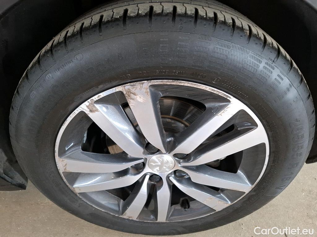  Peugeot  308  Allure 1.2 PureTech 130CV BVA8 E6d #19