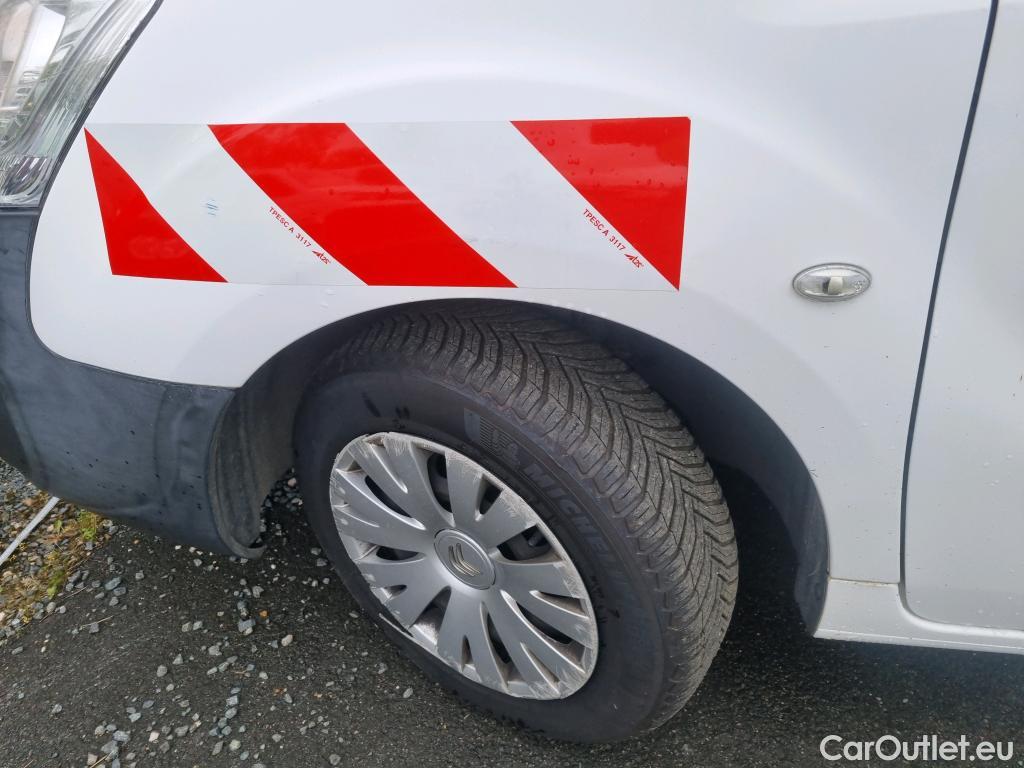  Citroen  Berlingo  Fourgon Business L1 (Court) 1.6 100CV BVM5 E6 #17