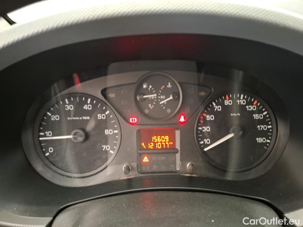  Citroen  Berlingo  Fourgon Club L1 (Court) 1.6 BlueHDi 100CV BVM5 E6 #39