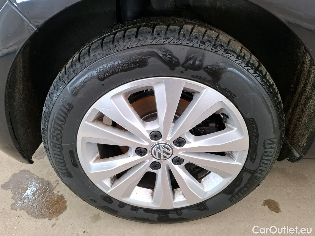  Volkswagen  Golf  VOLKSWAGEN  2017  5P  Berline 20 TDI 150 DSG7 Confort Business #9