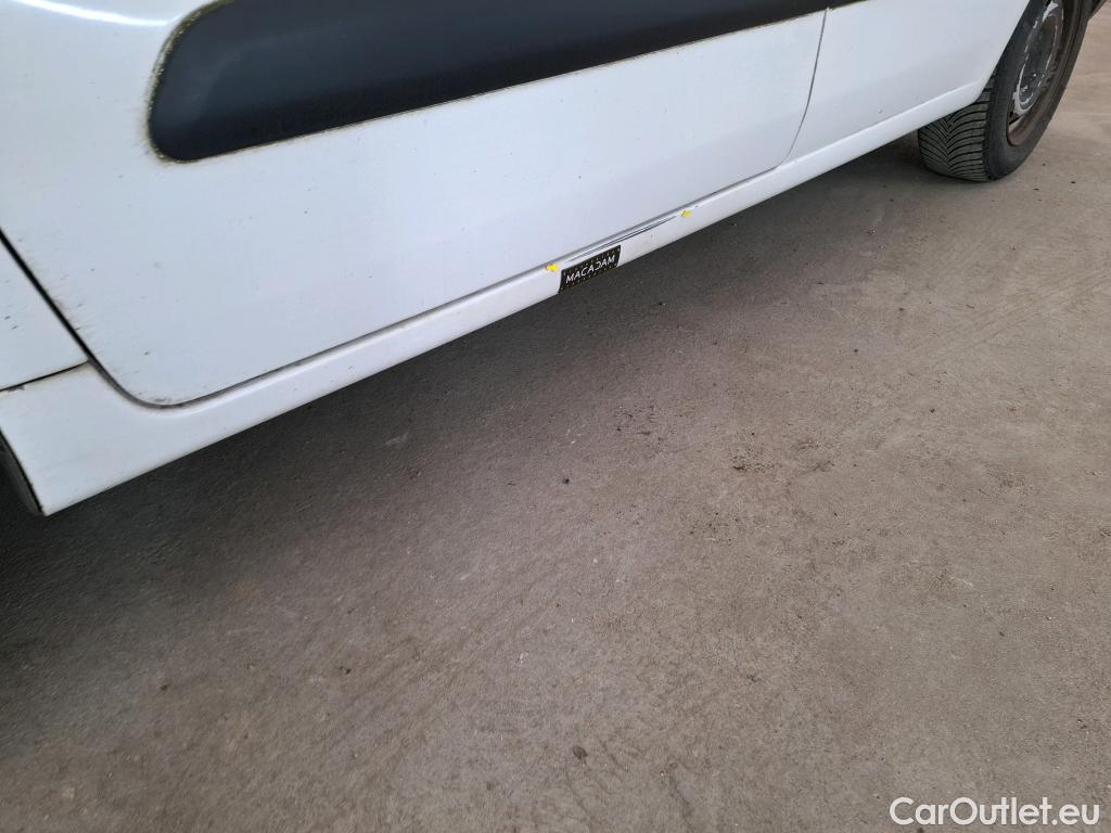  Citroen  Berlingo  Fourgon Club L1 (Court) 1.6 BlueHDi 100CV BVM5 E6 #18