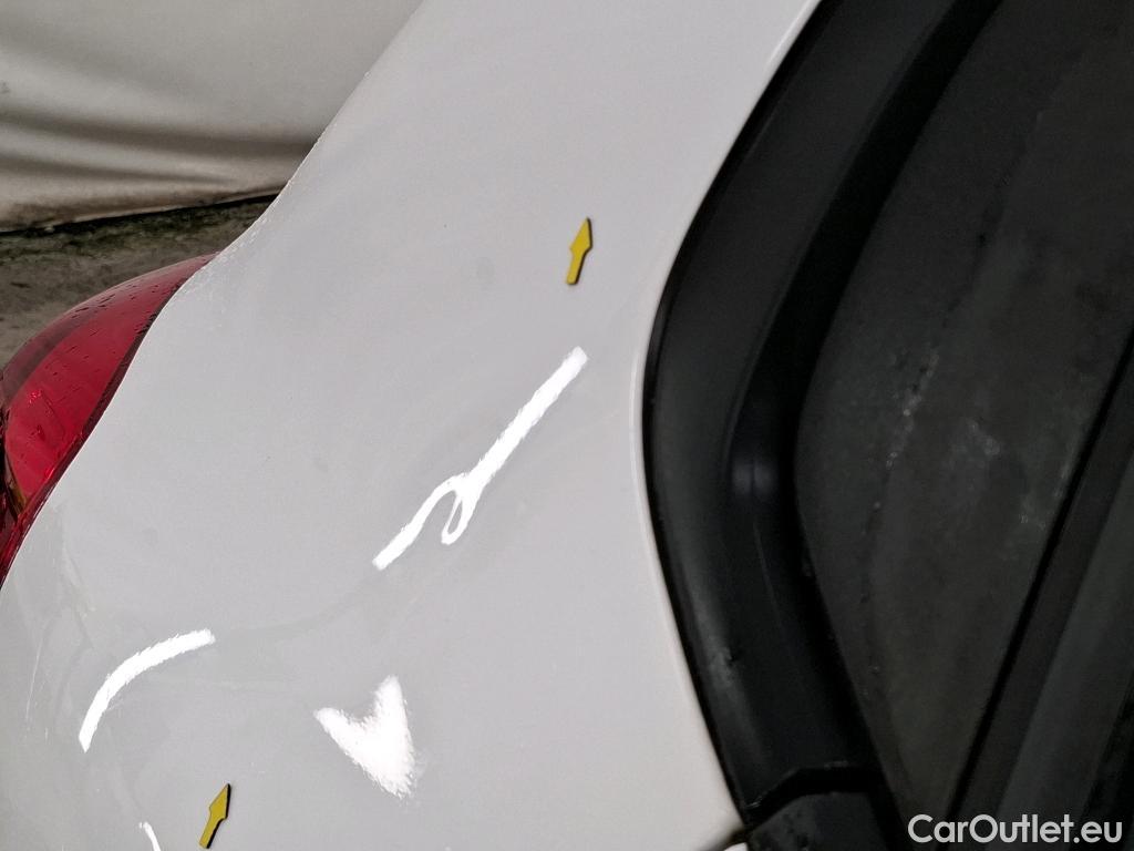  Citroen  C3  Société Feel Nav 1.2 PureTech 80CV BVM5 E6 #16