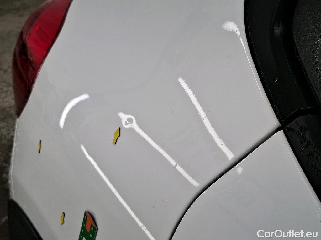  Citroen  C3  Société Feel Nav 1.2 PureTech 80CV BVM5 E6 #15