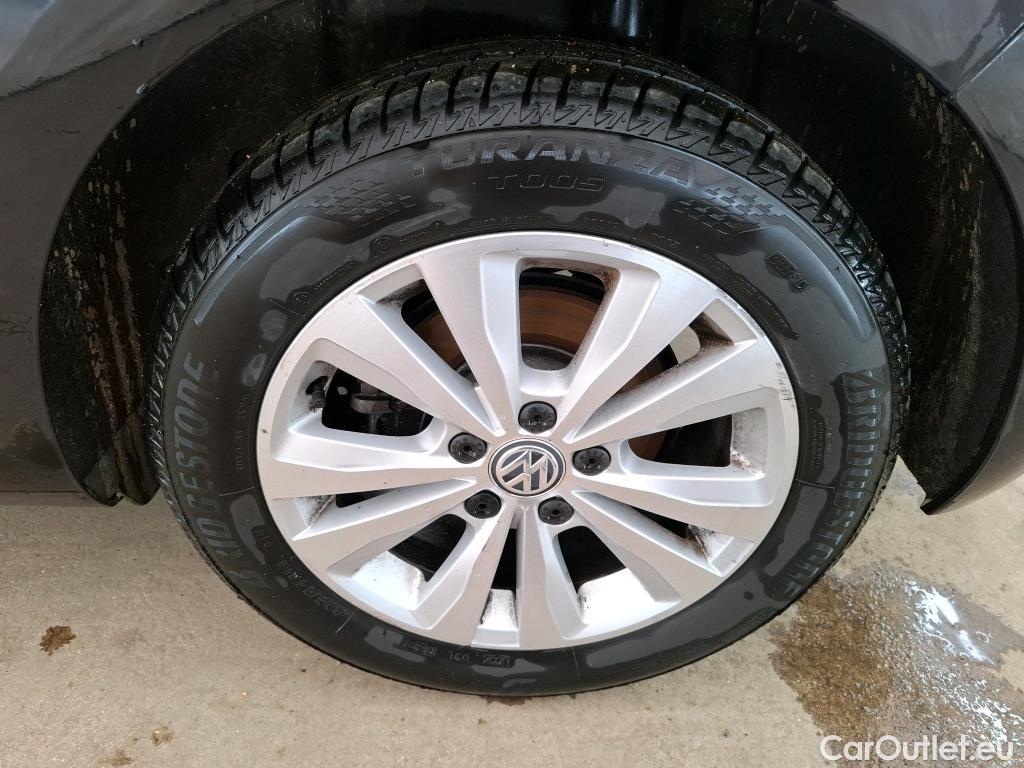  Volkswagen  Golf  VOLKSWAGEN  2017  5P  Berline 20 TDI 150 DSG7 Confort Business #4
