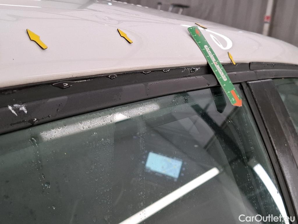  Citroen  C3  Société Feel Nav 1.2 PureTech 80CV BVM5 E6 #8