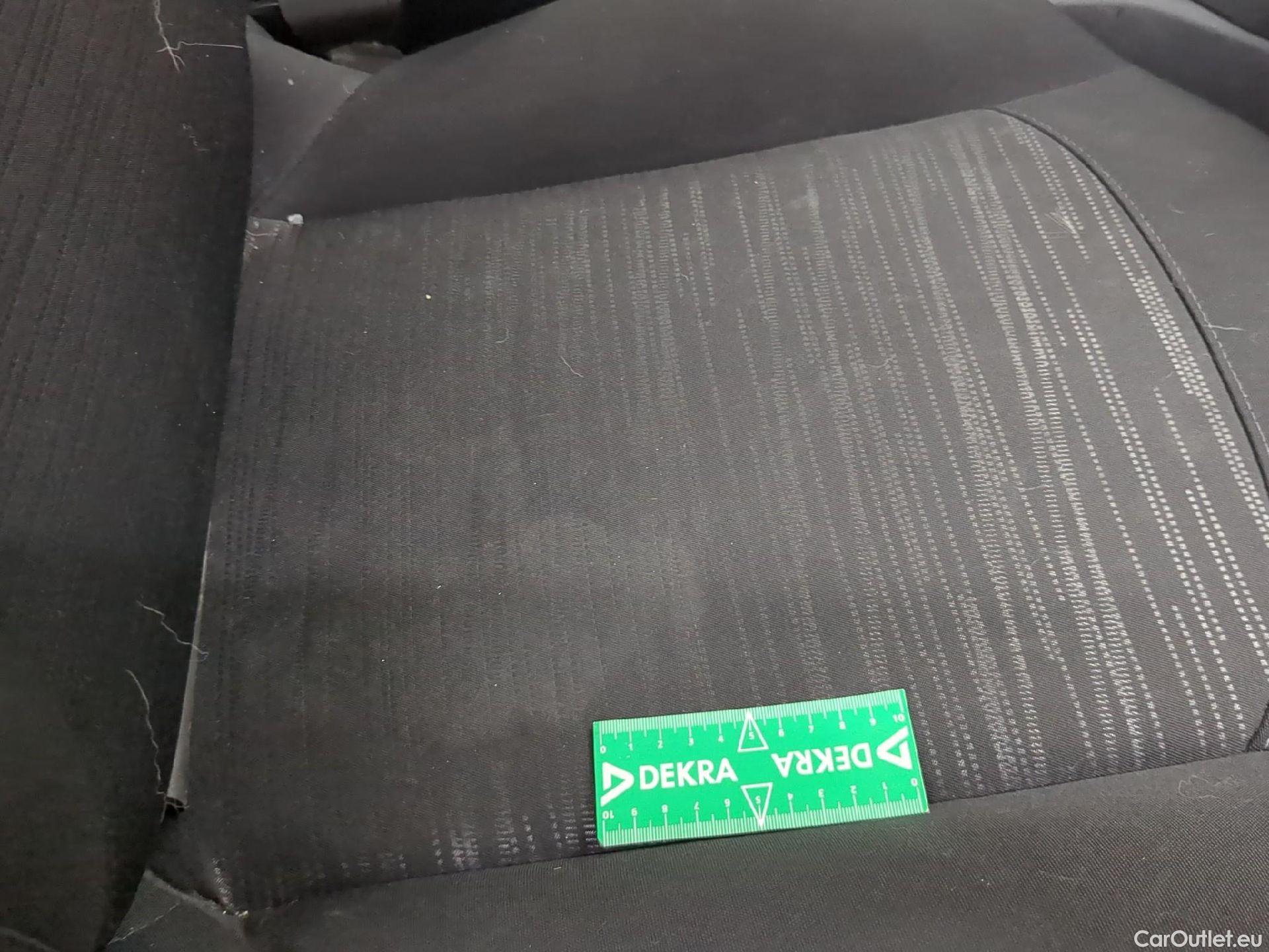  Peugeot  208 PEUGEOT  Affaire VU 5p Berline BlueHDi 100 PREMIUM PACK #13