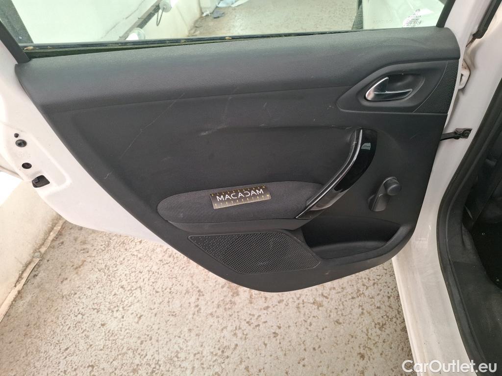  Peugeot  208  Affaire Premium Pack 1.2 80CV BVM5 E6dT #14