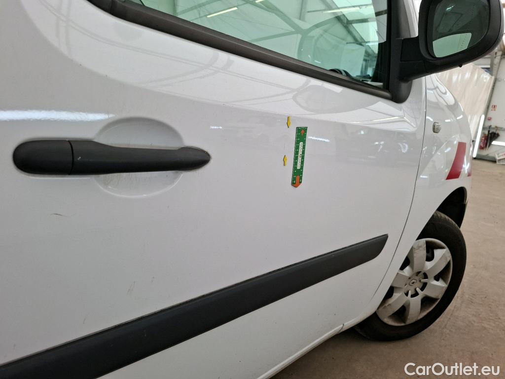  Renault  Kangoo  Express Maxi Extra (Série Spéciale) 1.5 dCi 90CV BVM5 E6 #25