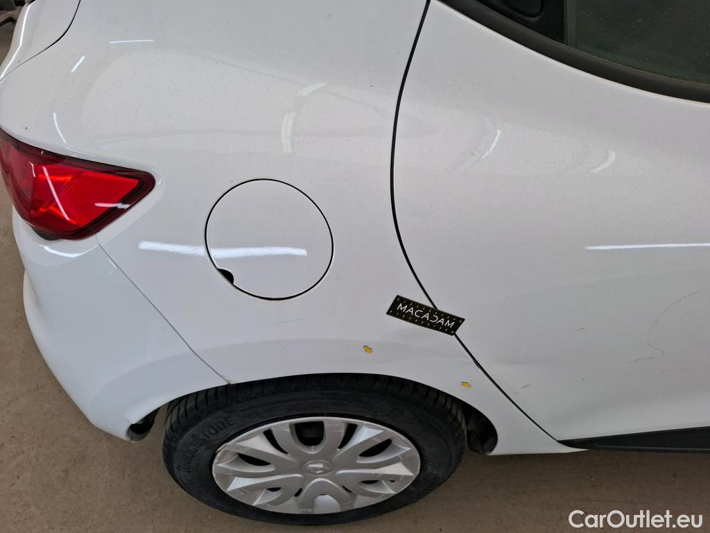  Renault  Clio  IV Air MediaNav 1.5 dCi 75CV BVM5 E6 #3