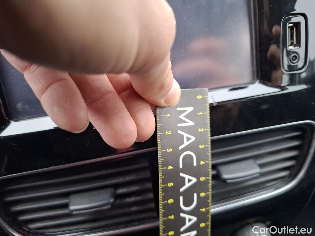  Renault  Clio  IV Air MediaNav 1.5 dCi 75CV BVM5 E6 #53