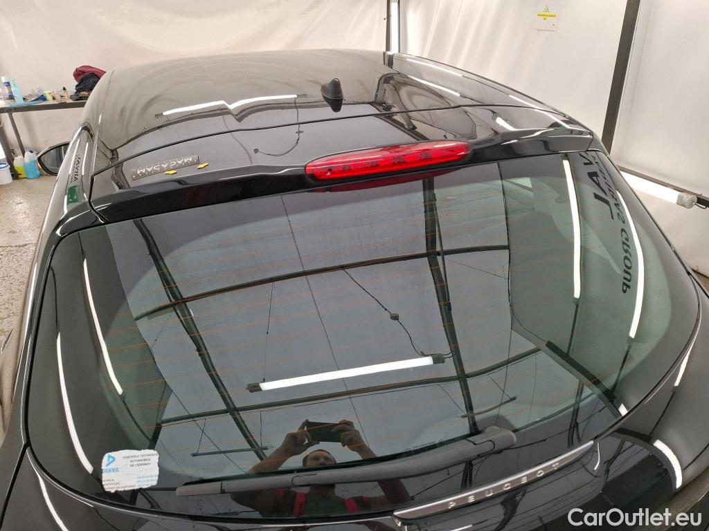  Peugeot  208  Affaire Premium Pack 1.6 HDi 75CV BVM5 E6 #24