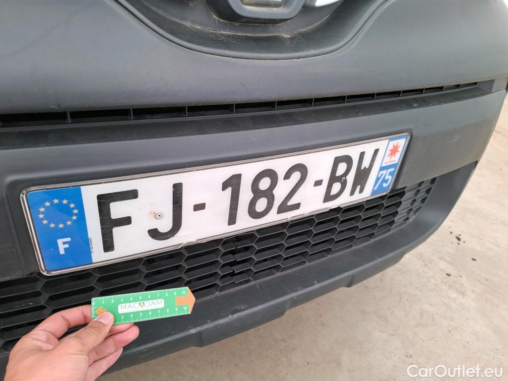  Renault  Kangoo  Express Maxi Extra (Série Spéciale) 1.5 dCi 90CV BVM5 E6 #37