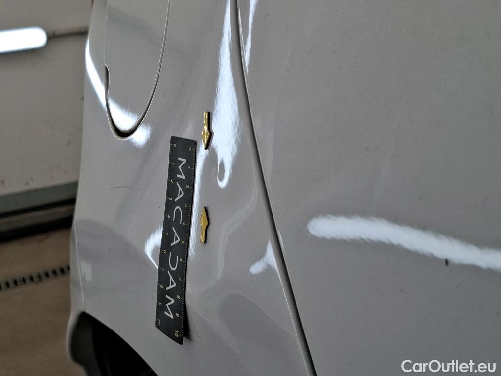  Renault  Clio  IV Air MediaNav 1.5 dCi 75CV BVM5 E6 #7